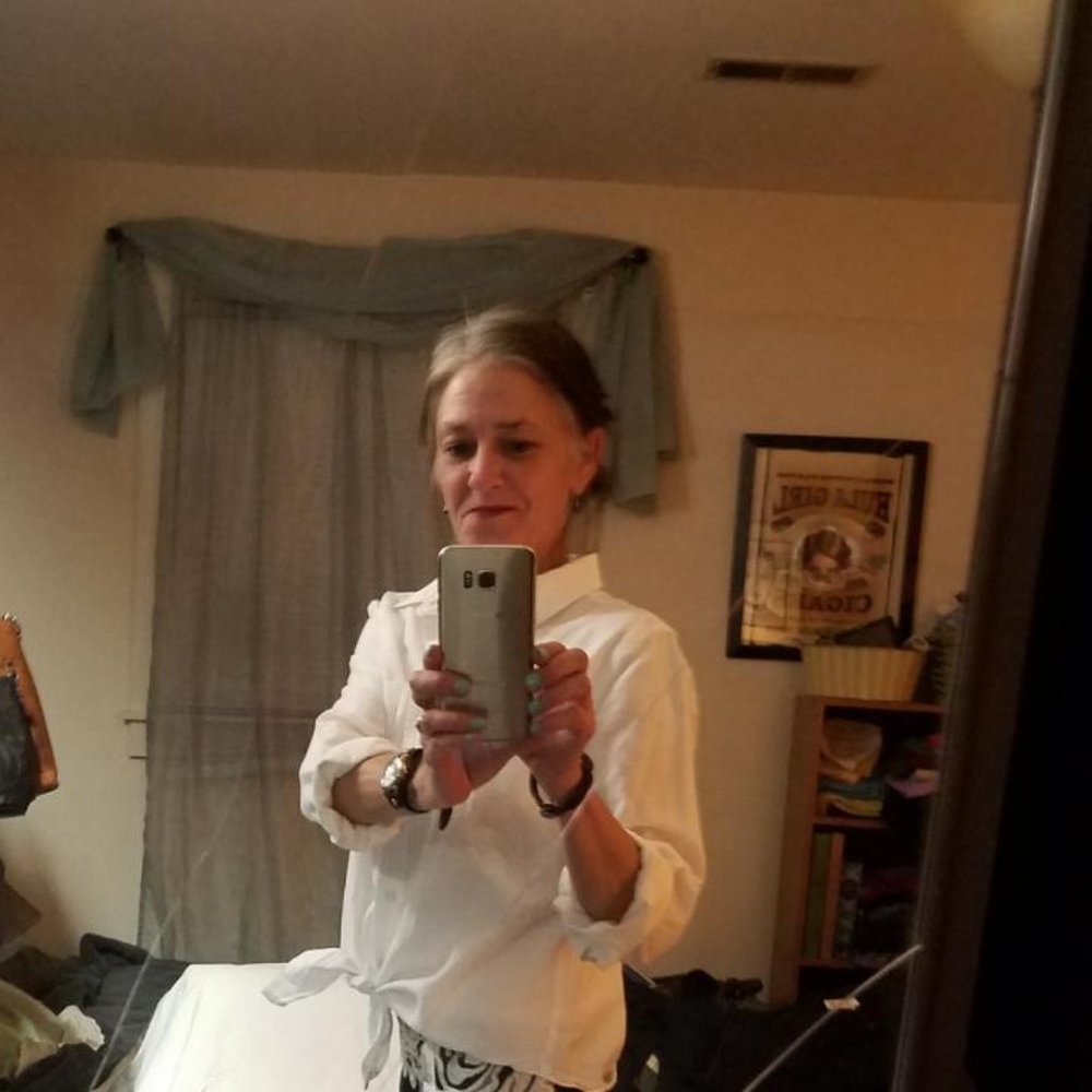 Meet your Posher, Denika